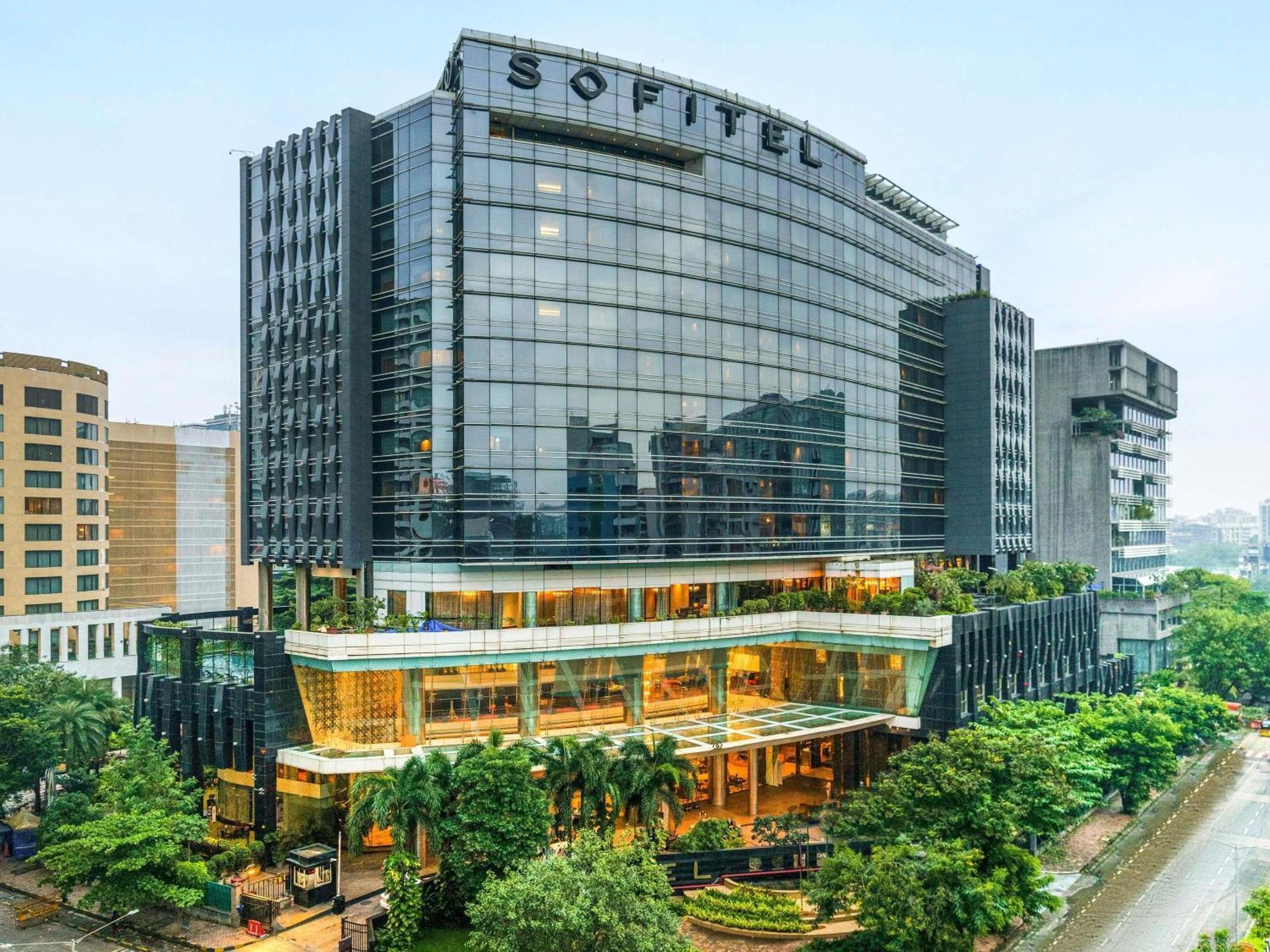 2 Airport Hotels in Bandra Kurla Complex That Deliver