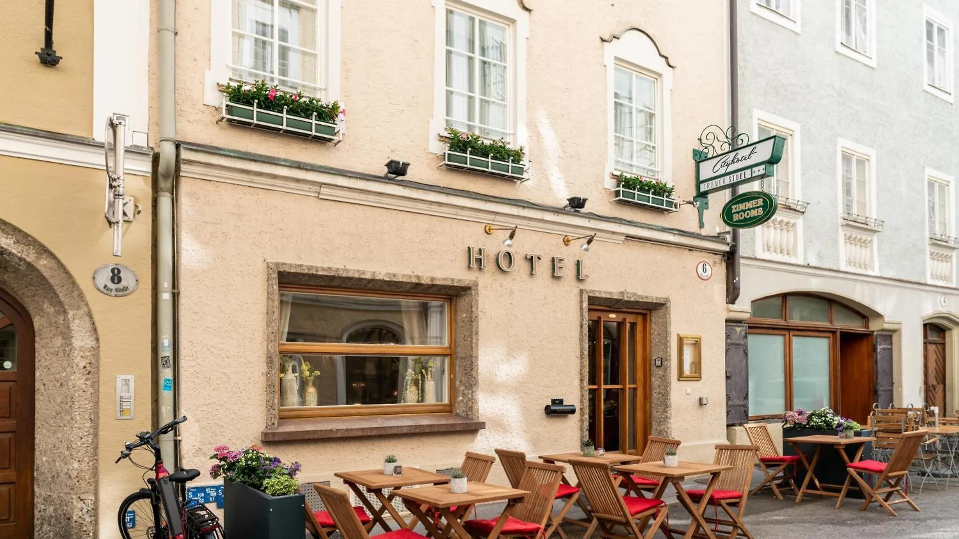2 Family Hotels in Altstadt Worth Booking in Salzburg