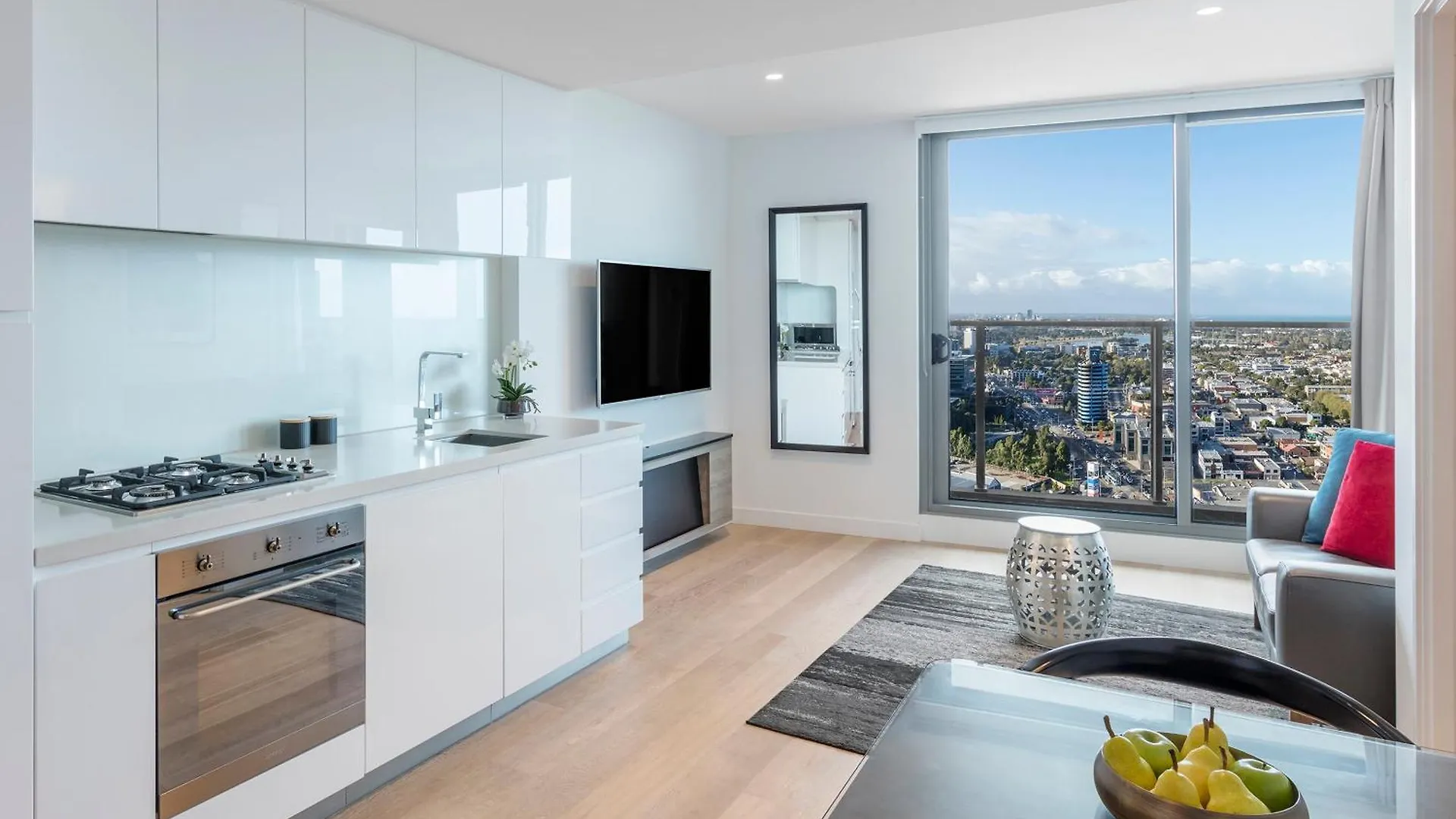 Where to Stay in Chinatown: 2 Best Central Hotels in New York