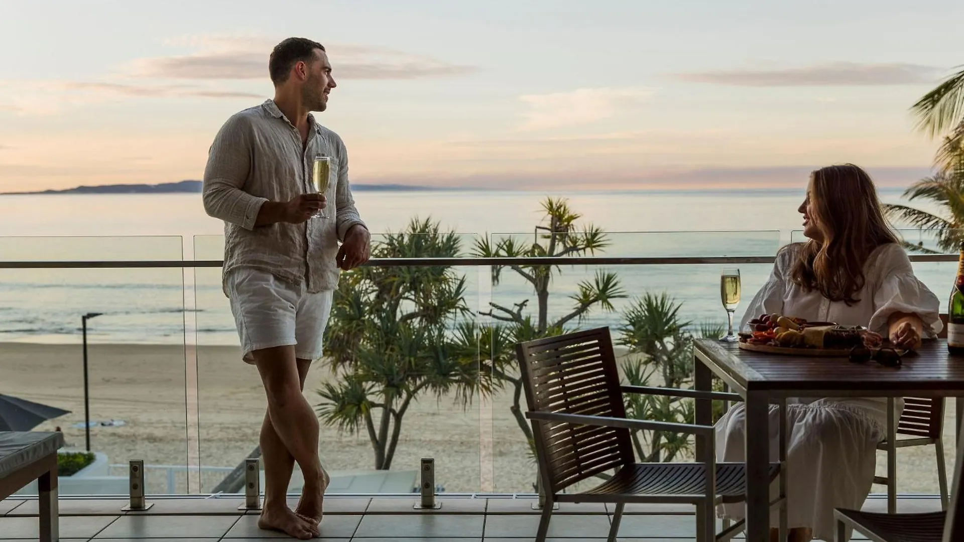 Staying In Hastings Street: 2 Family Hotels Compared