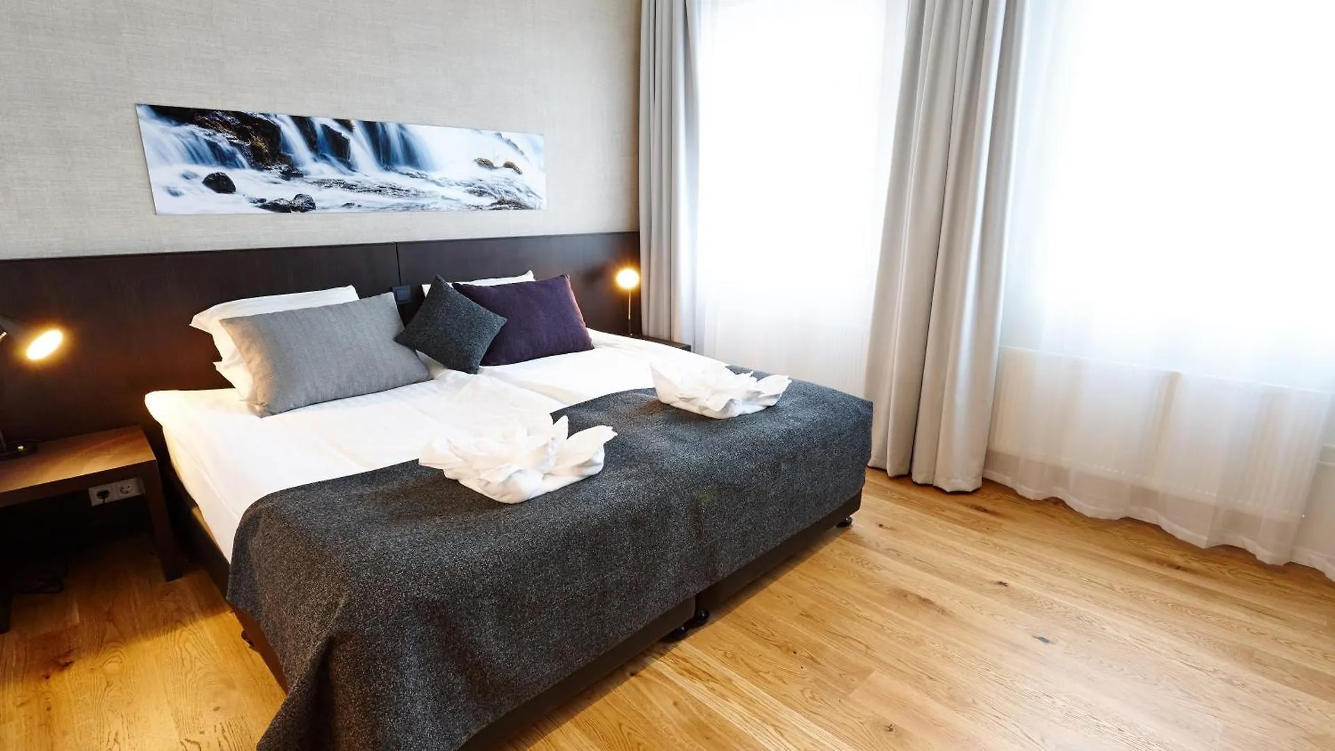 2 Business Hotels In Reykjavík 101 That Stand Out