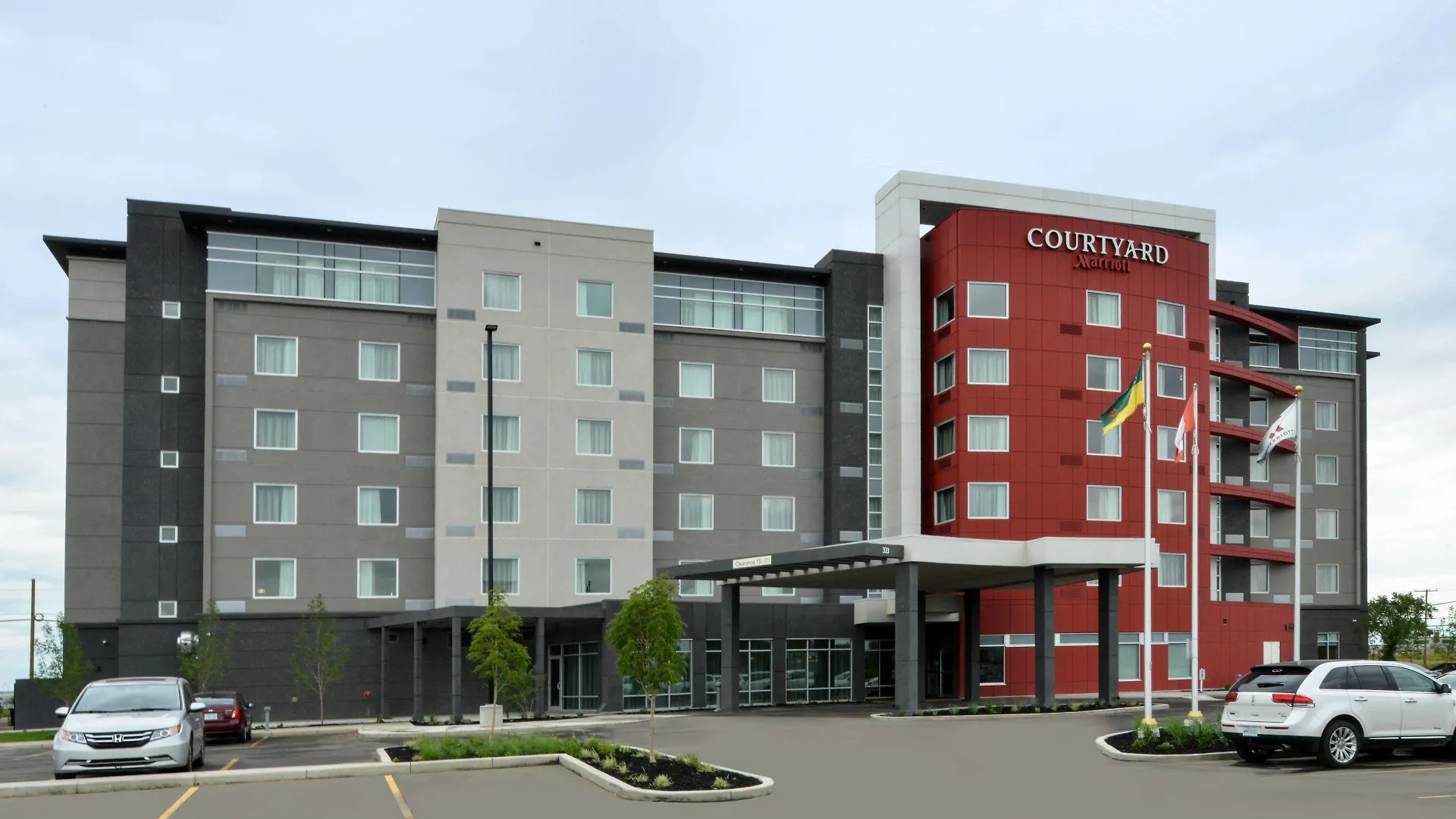2 Business Hotels in North Industrial Worth Booking in Saskatoon