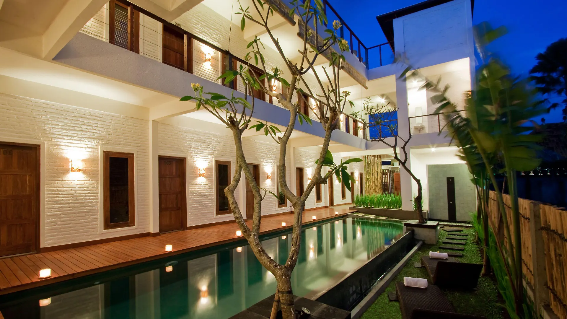 Staying In Batu Bolong: 2 Budget Hotels Compared