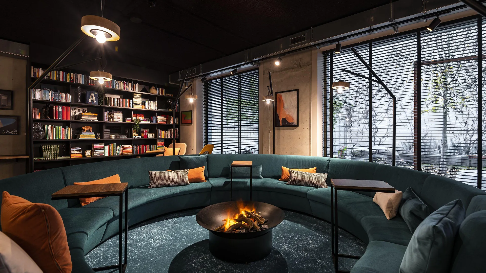 5 Smart Central Hotels In Antwerp District Worth Booking