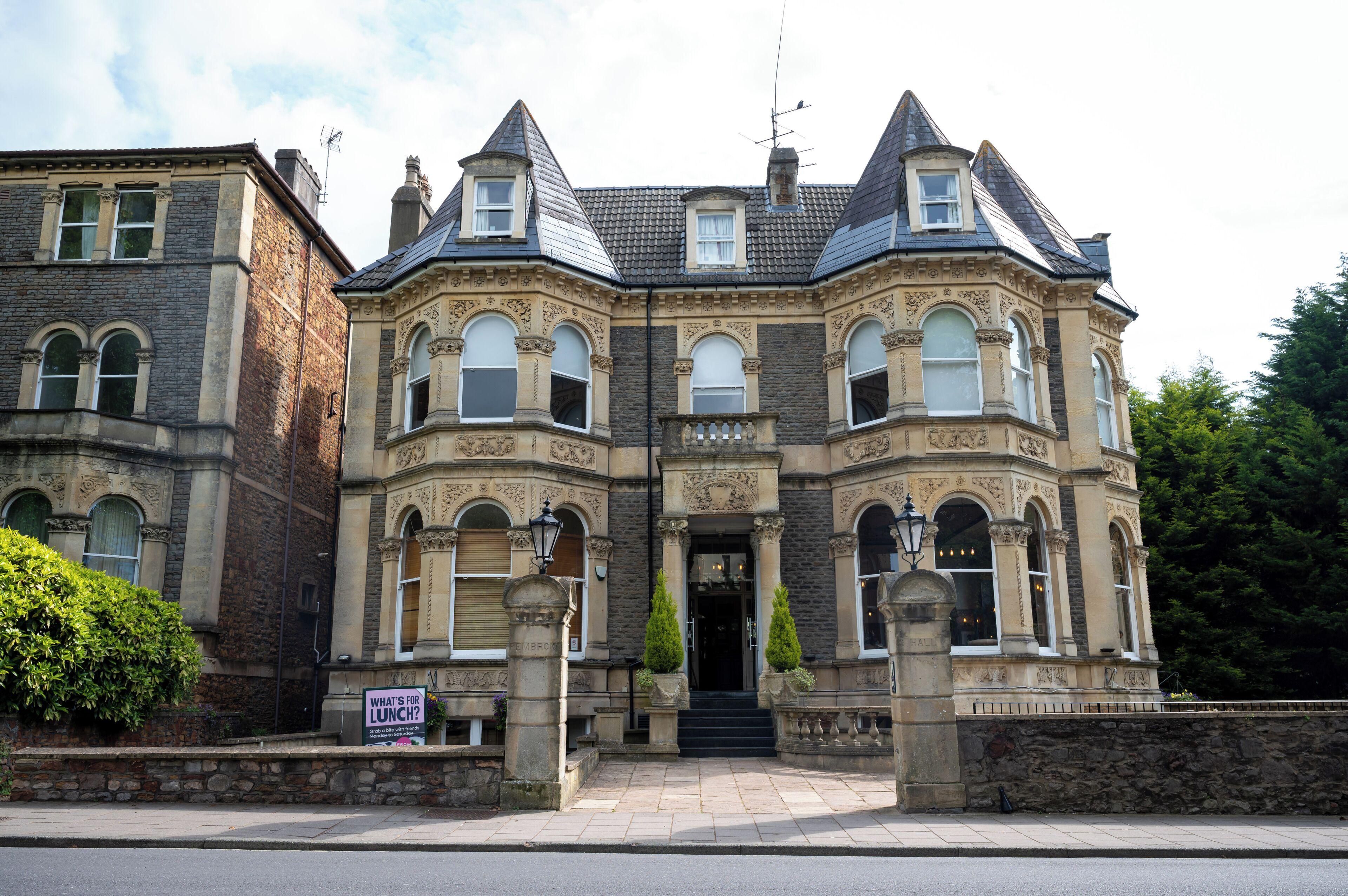 Staying Near Bristol Zoo Gardens: 8 Central Hotels Compared